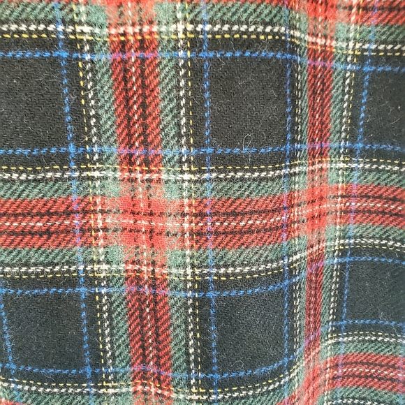 L.L. Bean flannel skirt ( petite) - Picture 2 of 6
